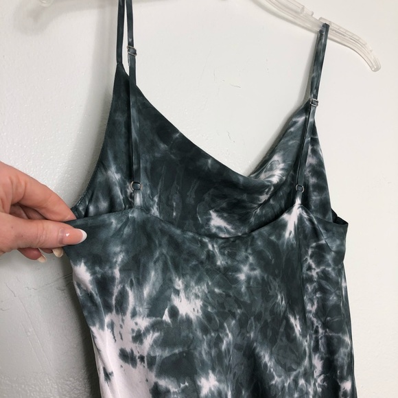 Olivaceous Slip Mini Dress Spaghetti Strap Drape Neck Tye Die Women’s Size Small - Picture 6 of 13